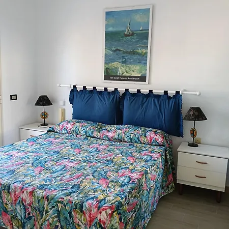Sicily House מרסאלה